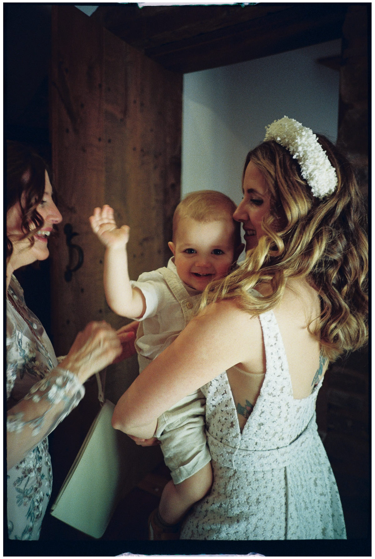 SUGAR LOAF BARN 35MM FILM WEDDING PHOTOGRAPHY UK 005 SUGAR LOAF BARN 35MM FILM WEDDING PHOTOGRAPHY UK 005